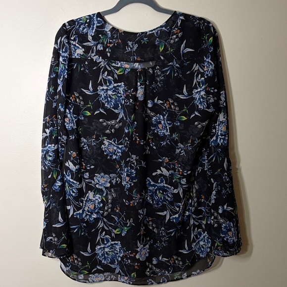 White House Black Market Black and Blue Floral Blouse - Picture 6 of 6